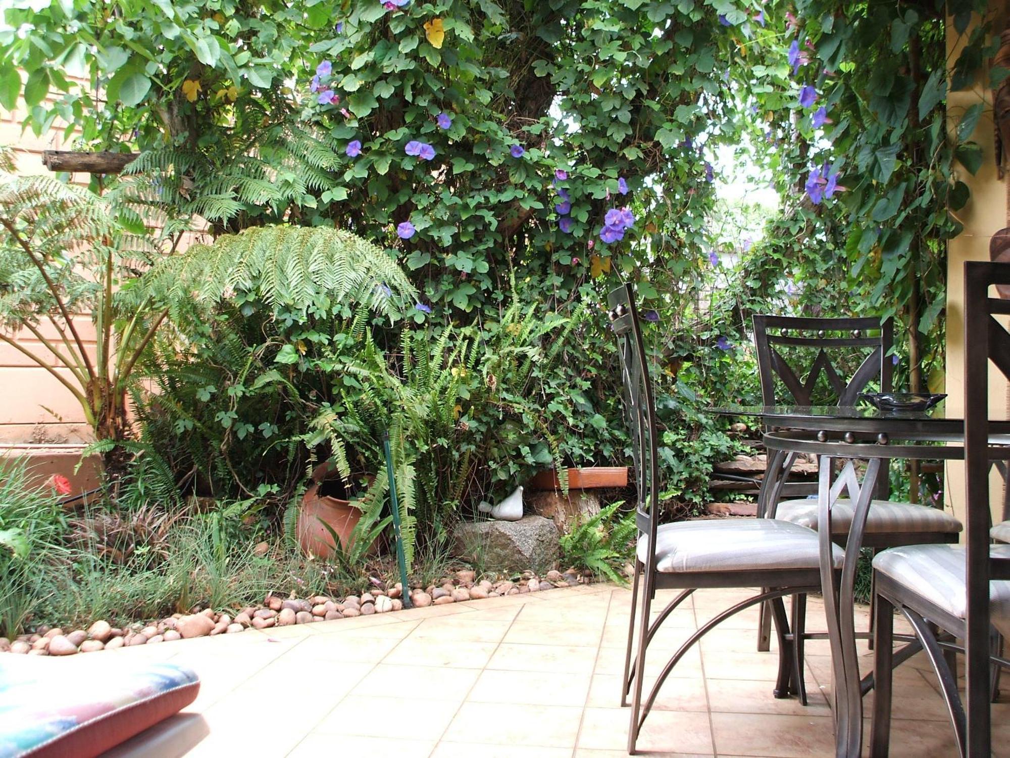 เชอรี ทรี คอตเทจ บีแอนด์บี ลินเดน Bed & Breakfast โจฮันเนสเบิร์ก ภายนอก รูปภาพ